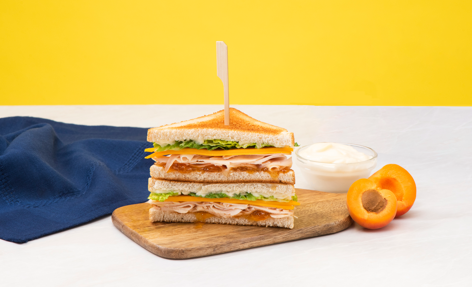 Apricot, Cheddar and Chicken Sandwich